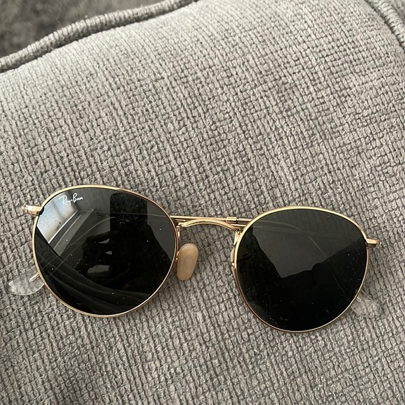 Ray-Ban Beat sunglasses - Picture 1 of 1